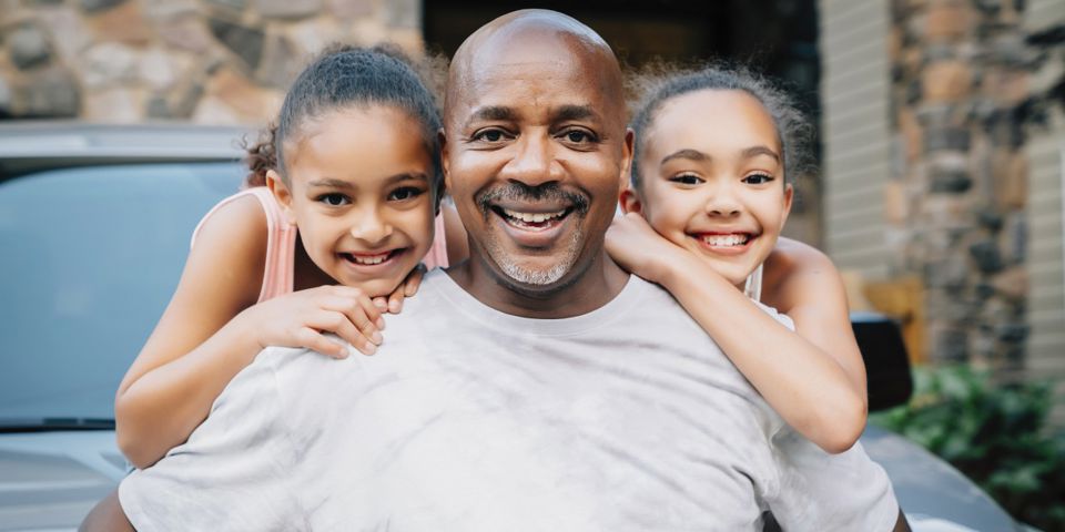 father with his daughters