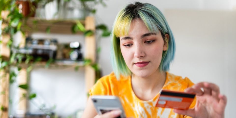Woman shopping online